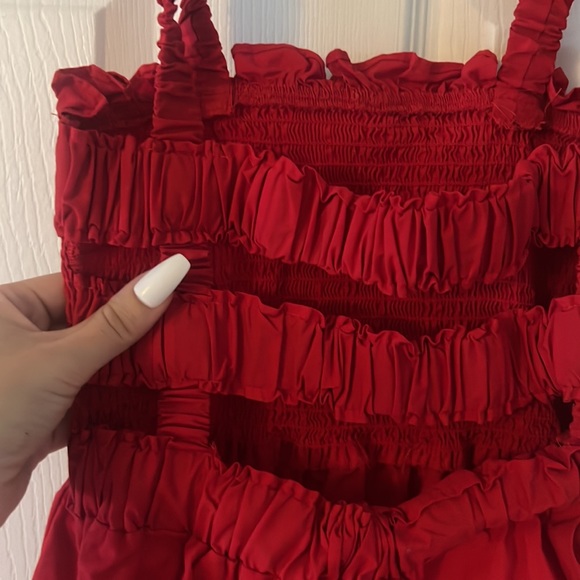 red ruffle open back blouse - Picture 3 of 3